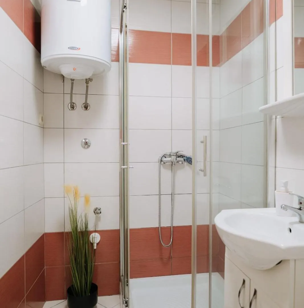 Apartman Nord2 S Romanticnom Privatnom Terasom Rovinj