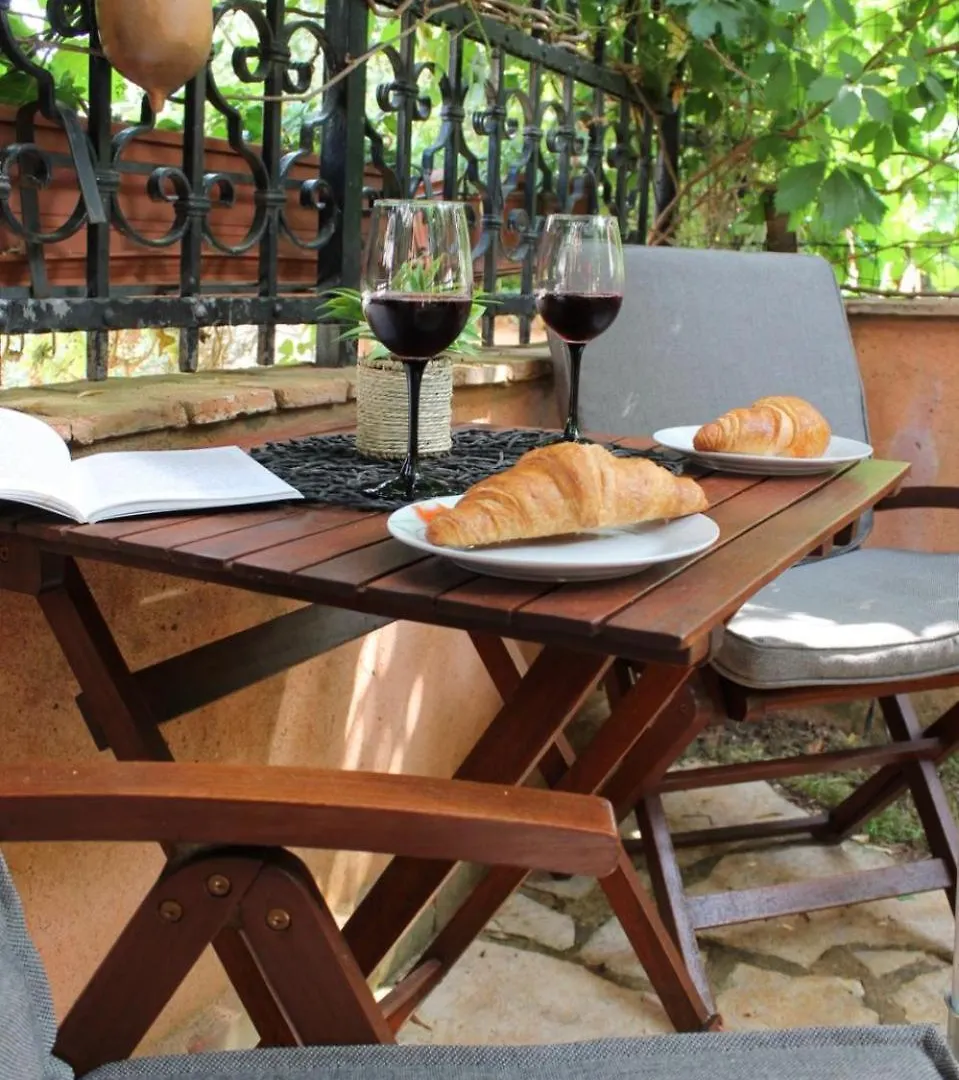 Apartman Nord2 S Romanticnom Privatnom Terasom Rovinj