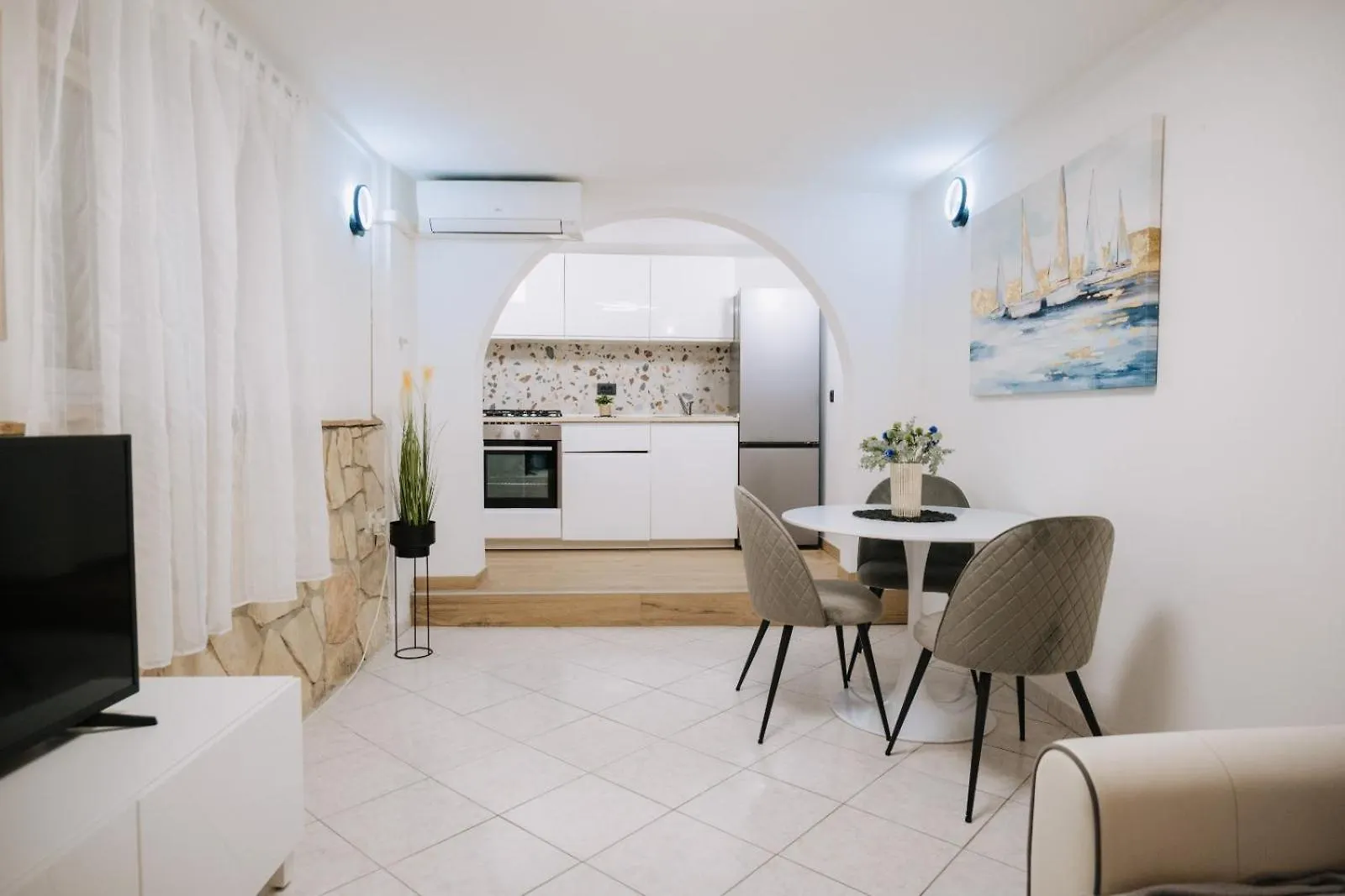 Apartman Nord2 S Romanticnom Privatnom Terasom Rovinj
